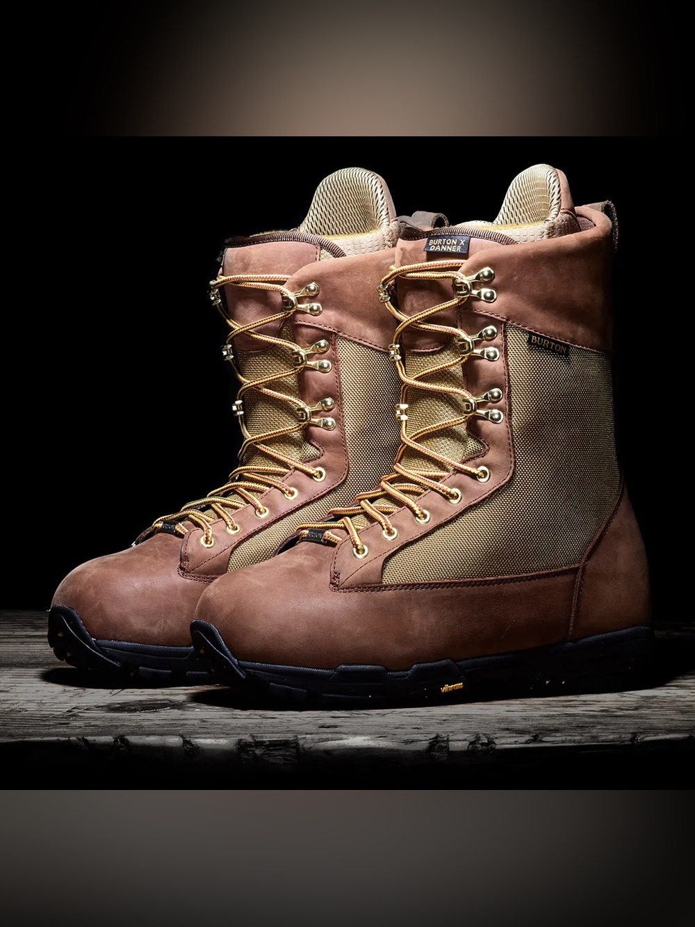 Burton x Danner Men’s Snowboard Boots Size 10 Brown Vibram